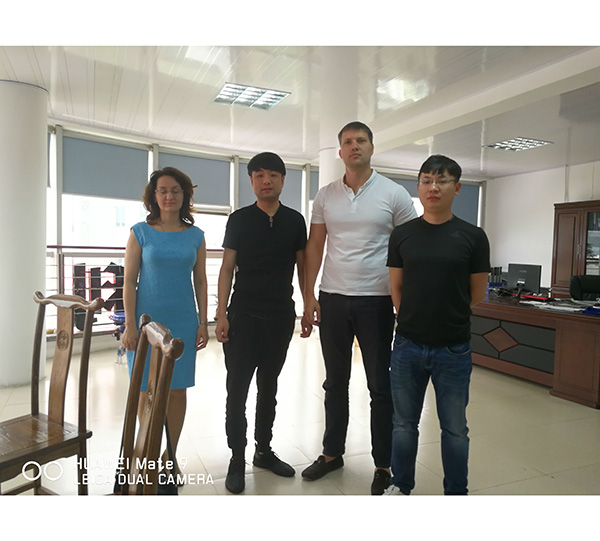 好色先生破解版電動好色先生视频TV下载污客戶來洽談合作